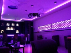 the-pink-fly-lounge-bar