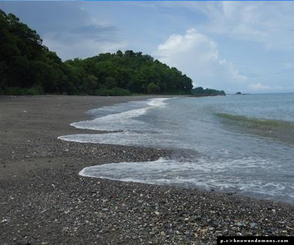 Lamiya Bay Beach