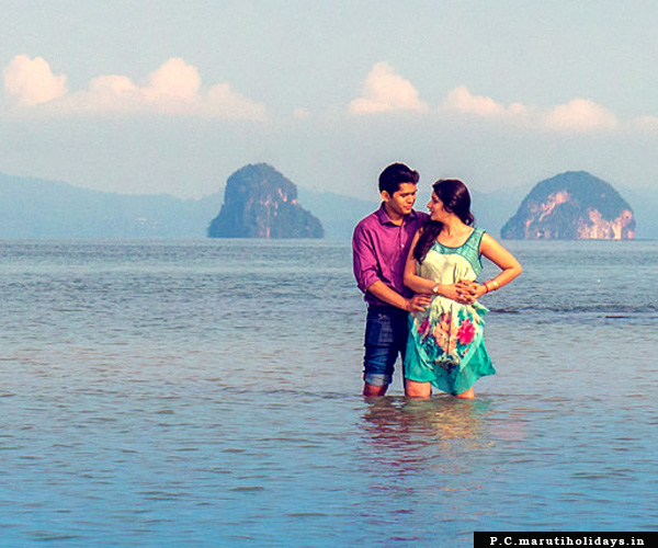 Memorable Moments Holiday Album